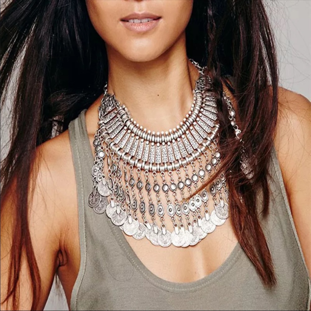 Silver statement necklace - Picture 1 of 3